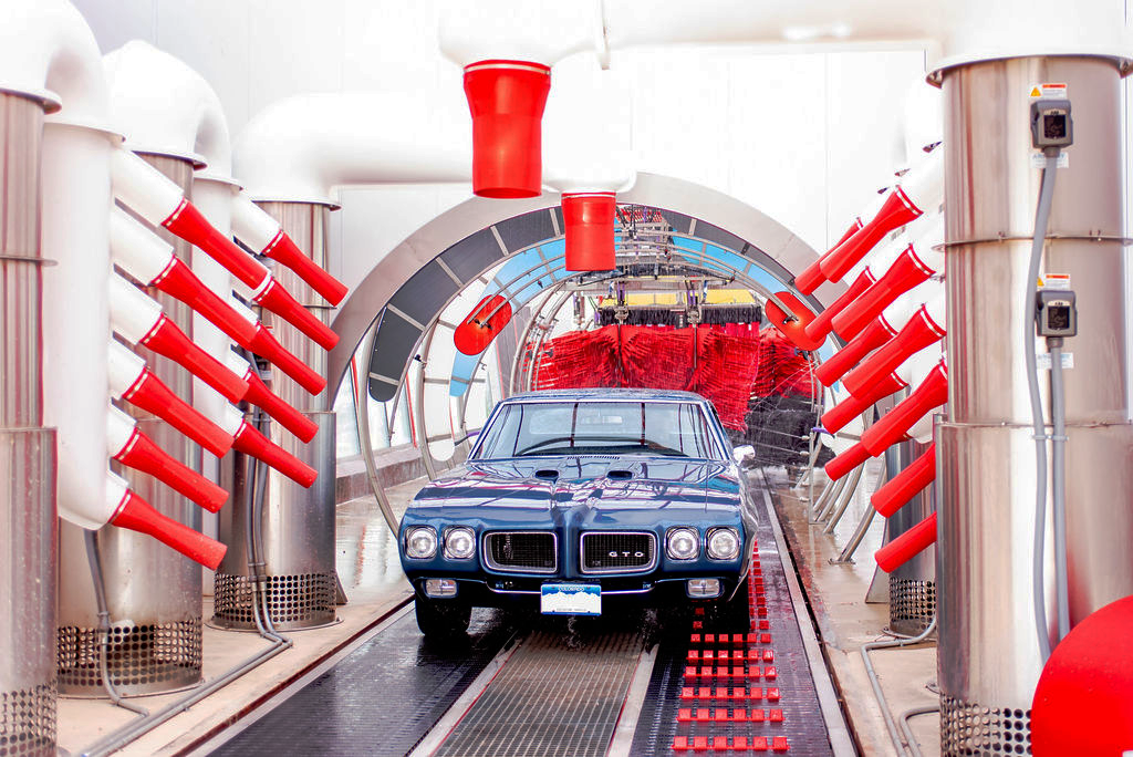 Pontiac GTO in the blower room.